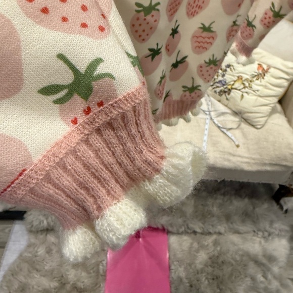 Strawberry Print Cardigan Sweater - Pink & Cream XS - Picture 4 of 4